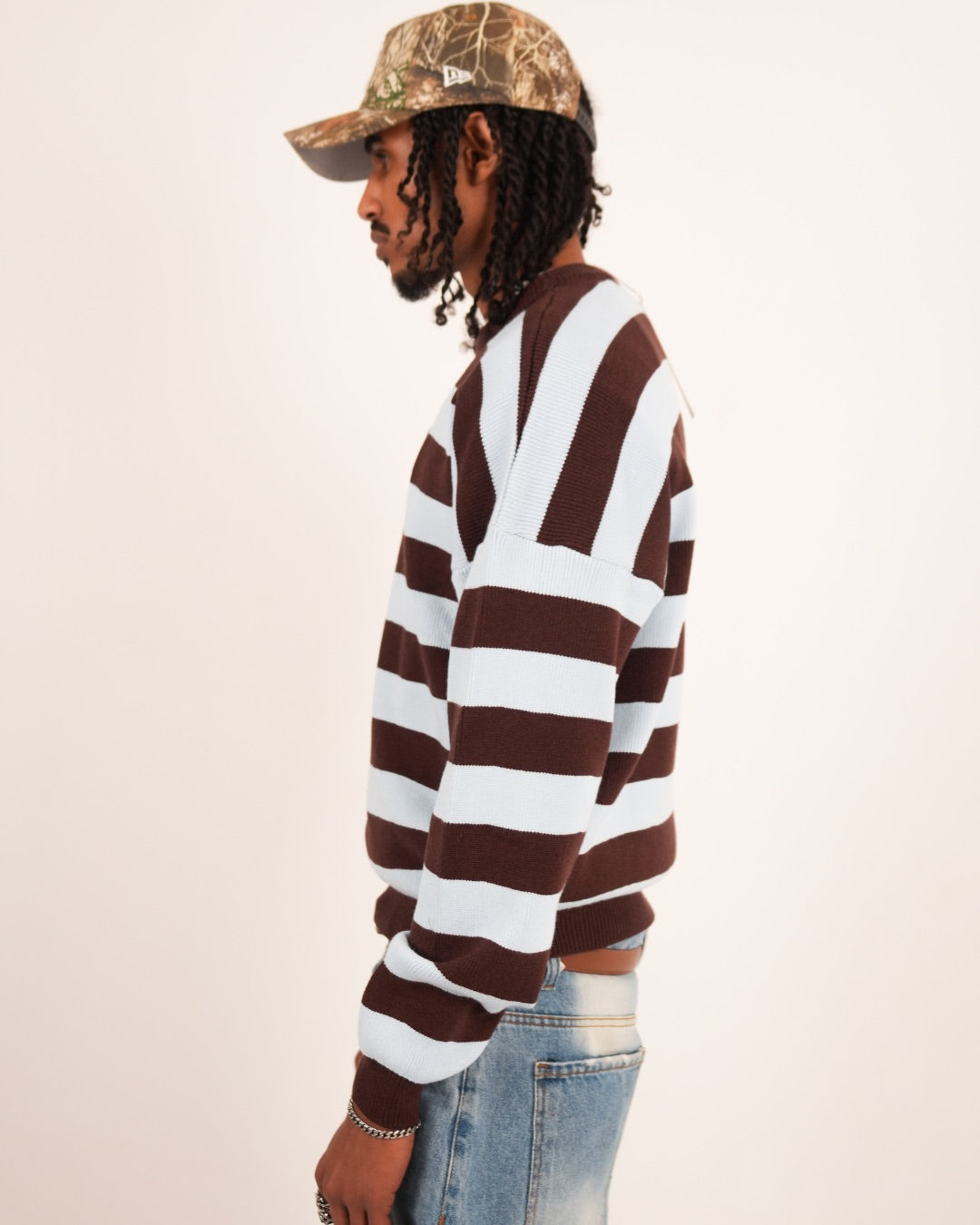 BABY BLUE/BROWN STRIPE KNIT CREW NECK