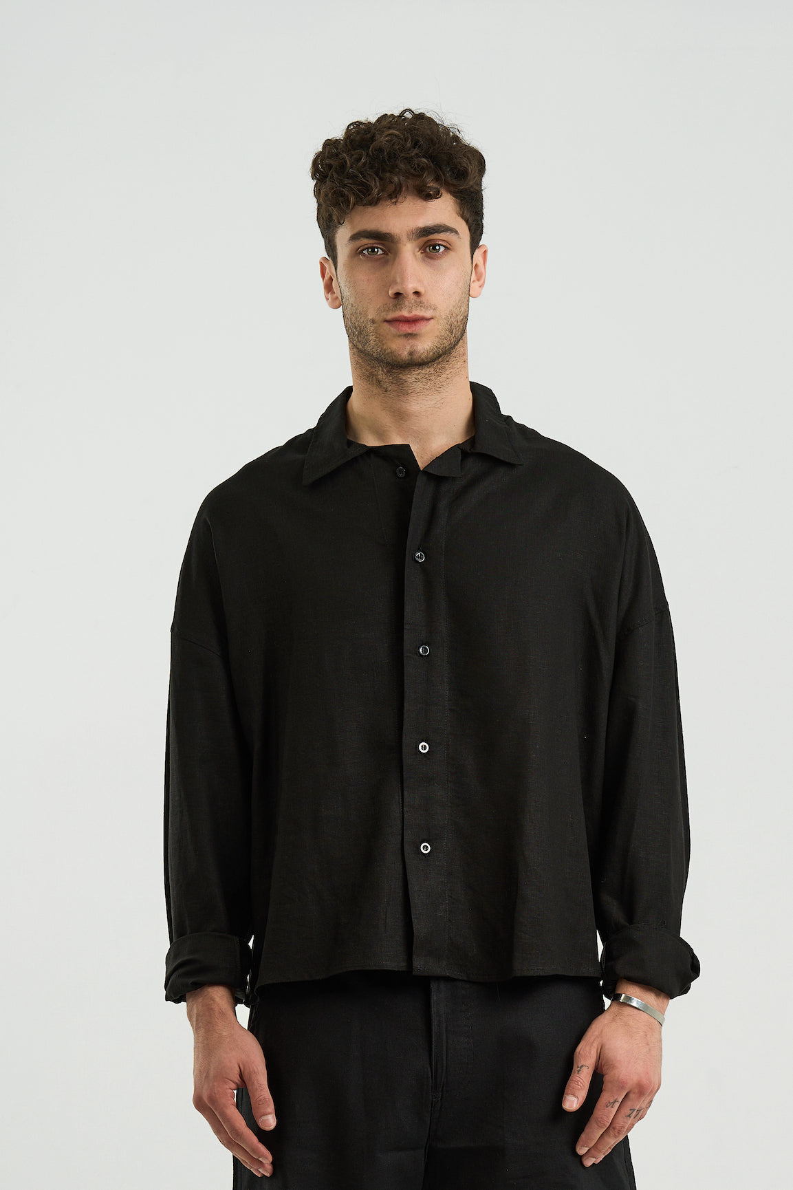 BLACK LONG SLEEVE LINEN SHIRT