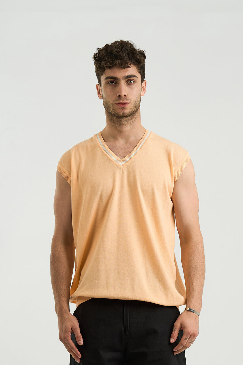 ORANGE KNITTED VEST
