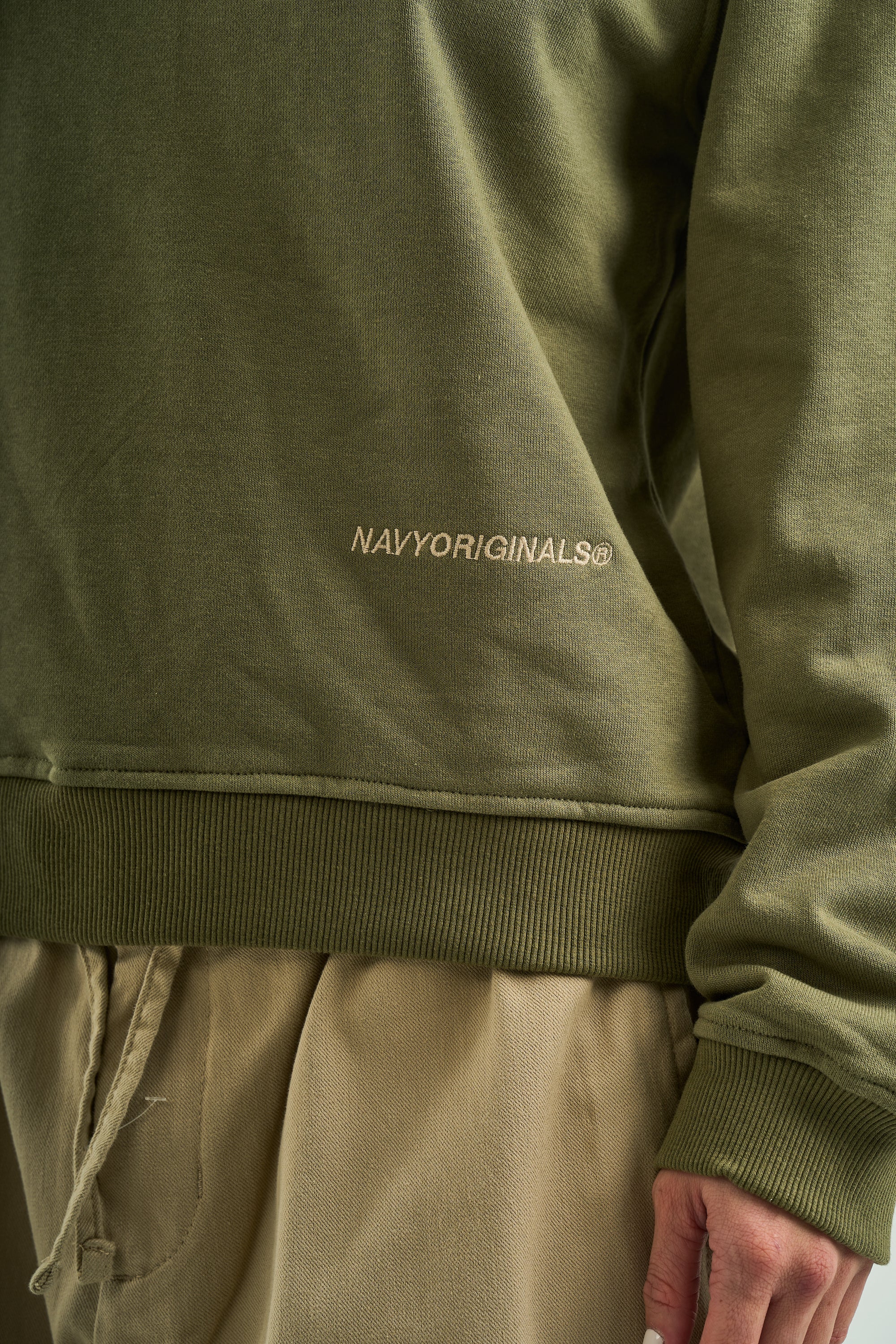 OLIVE ESSENTIAL RUGBY POLO