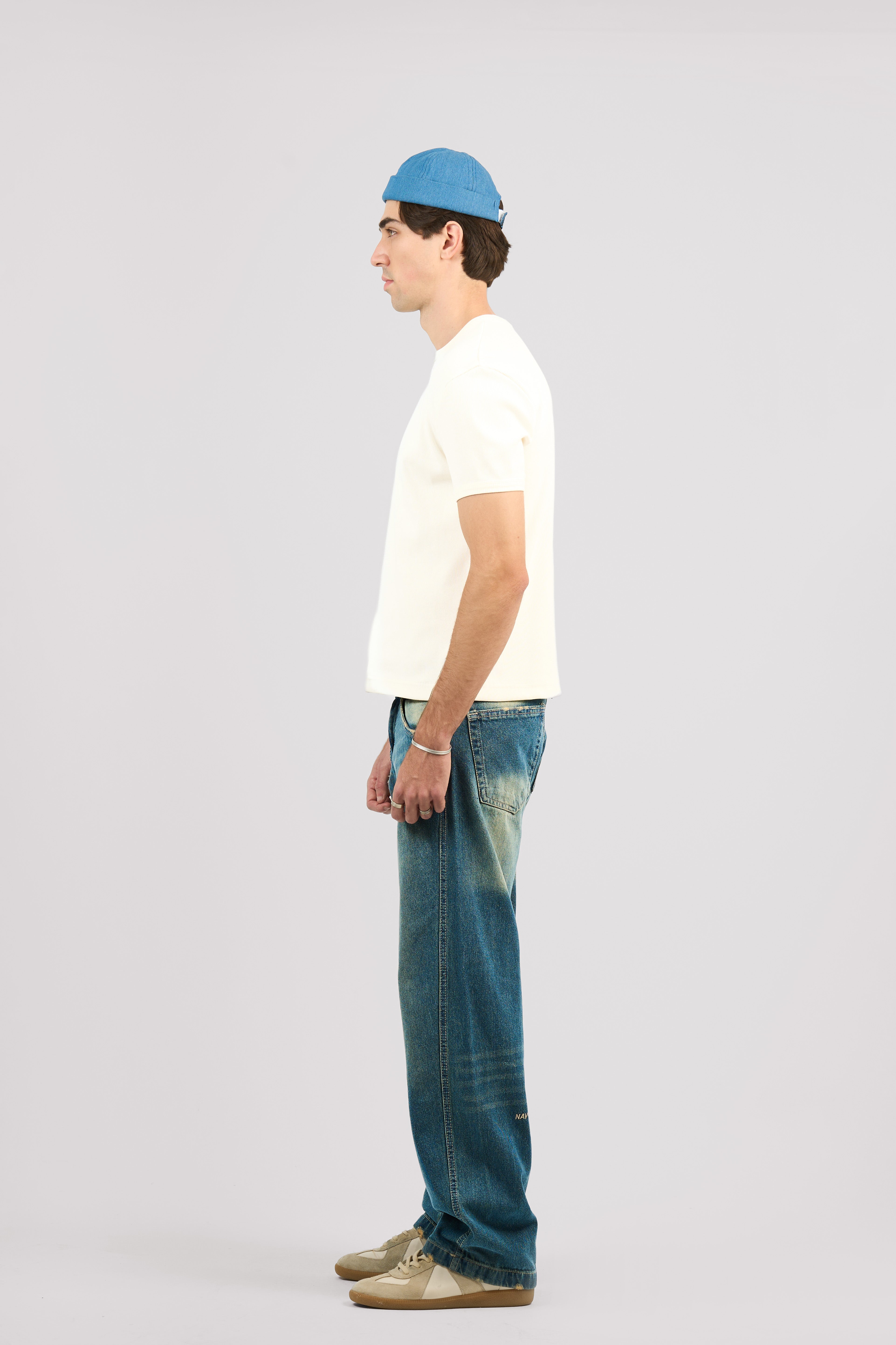 DARK BLUE REGULAR SLANTED JEANS