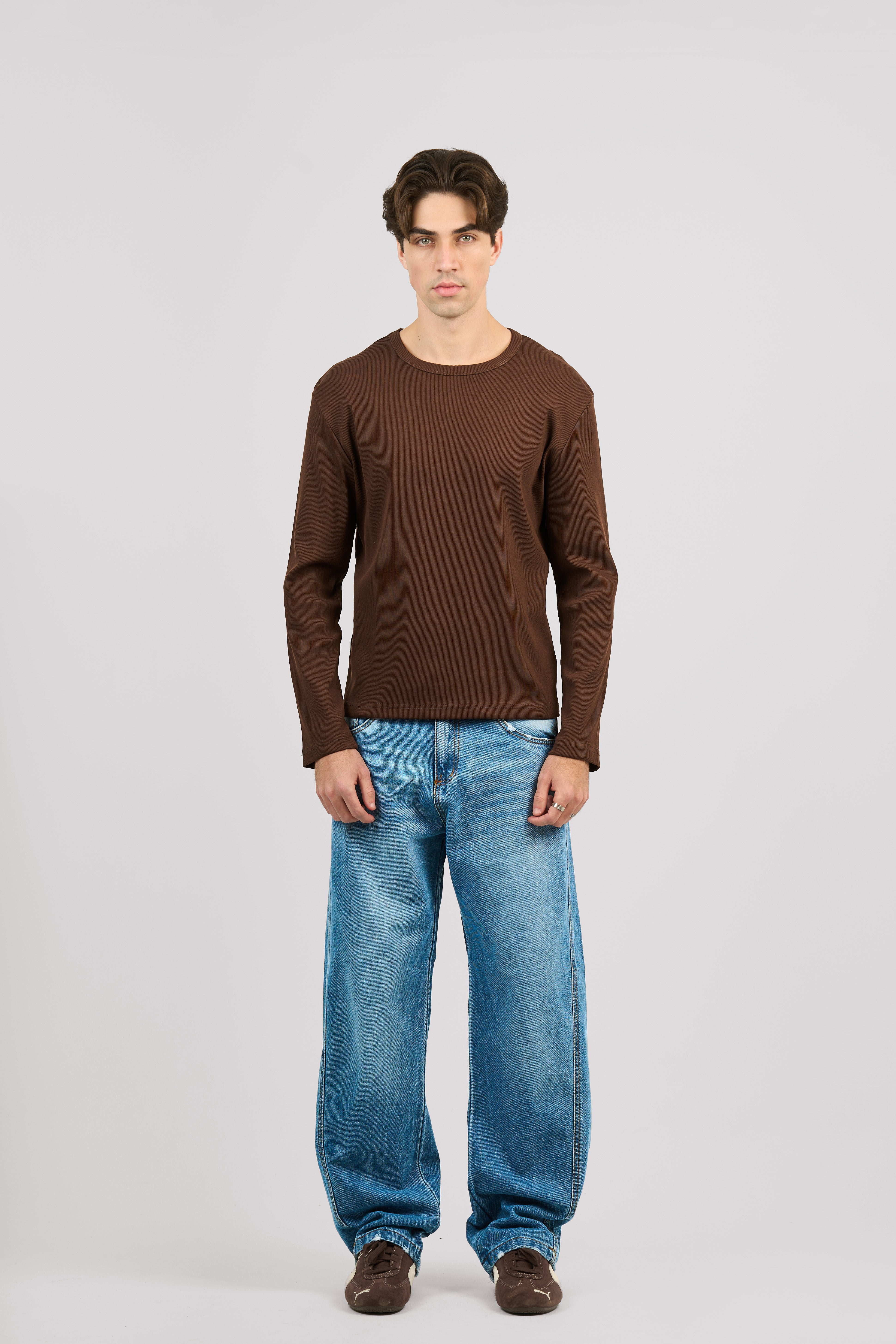 BROWN LONG SLEEVE RIBBED TSHIRT