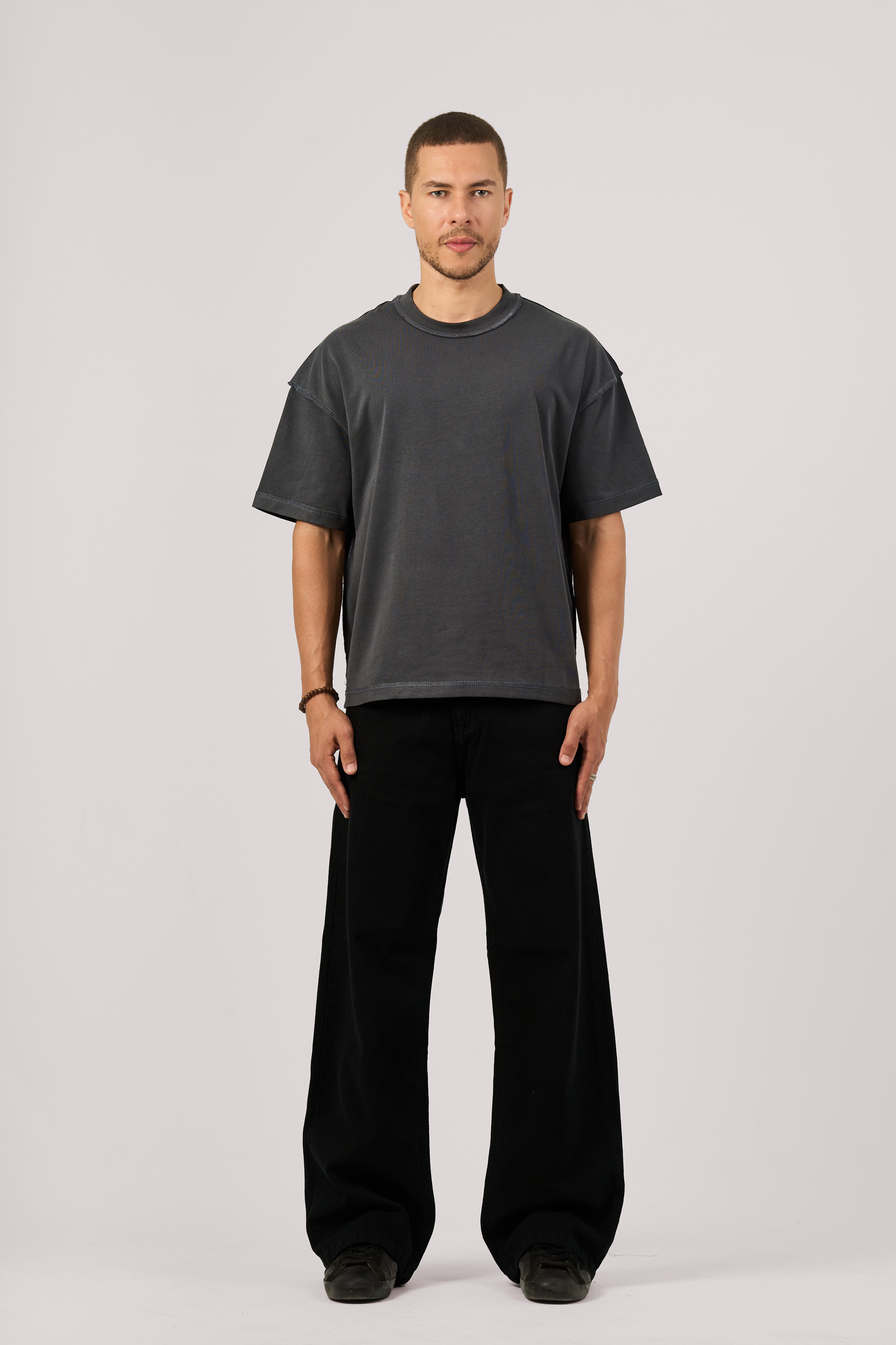 BLACK BAGGY JEANS