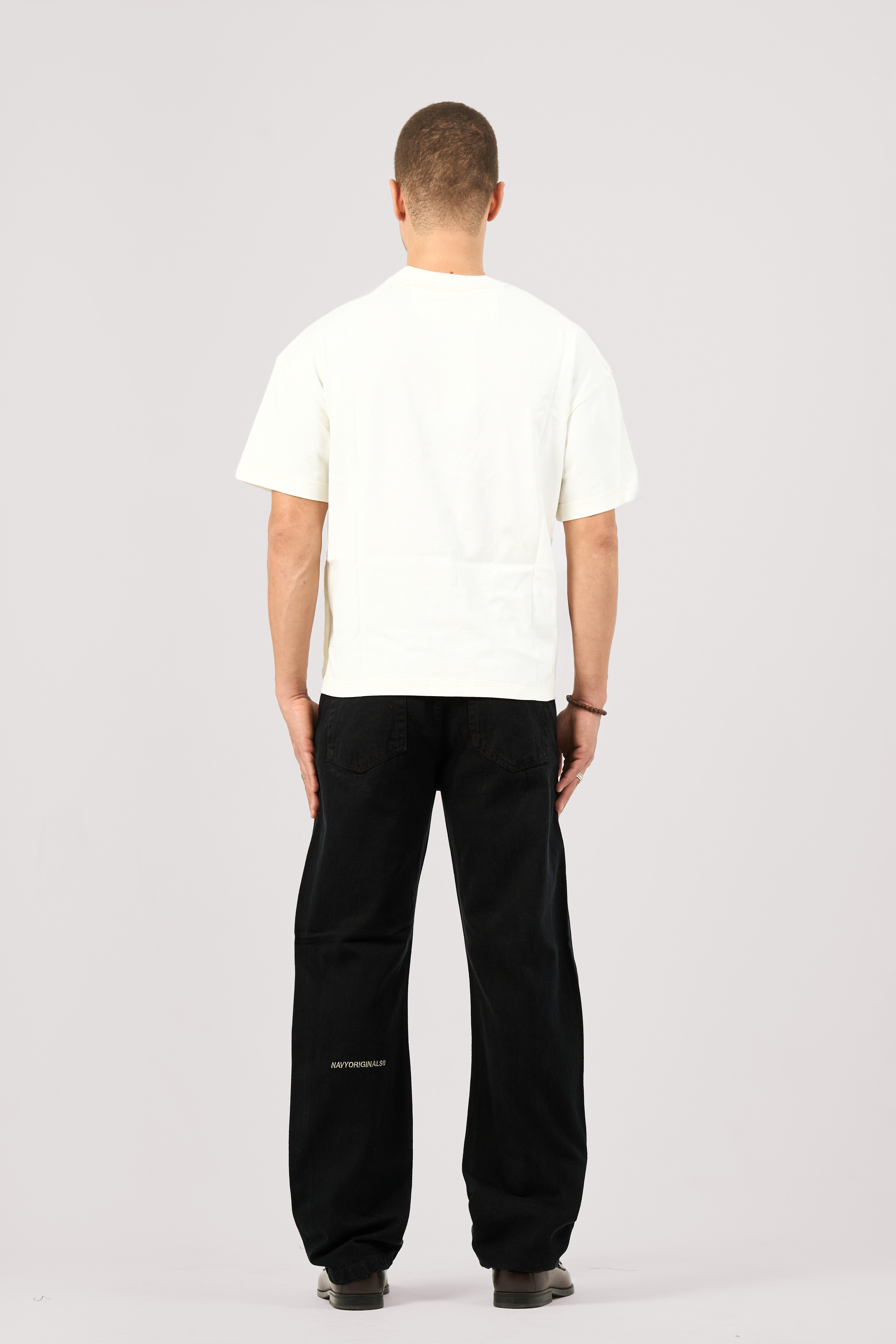BLACK REGULAR JEANS