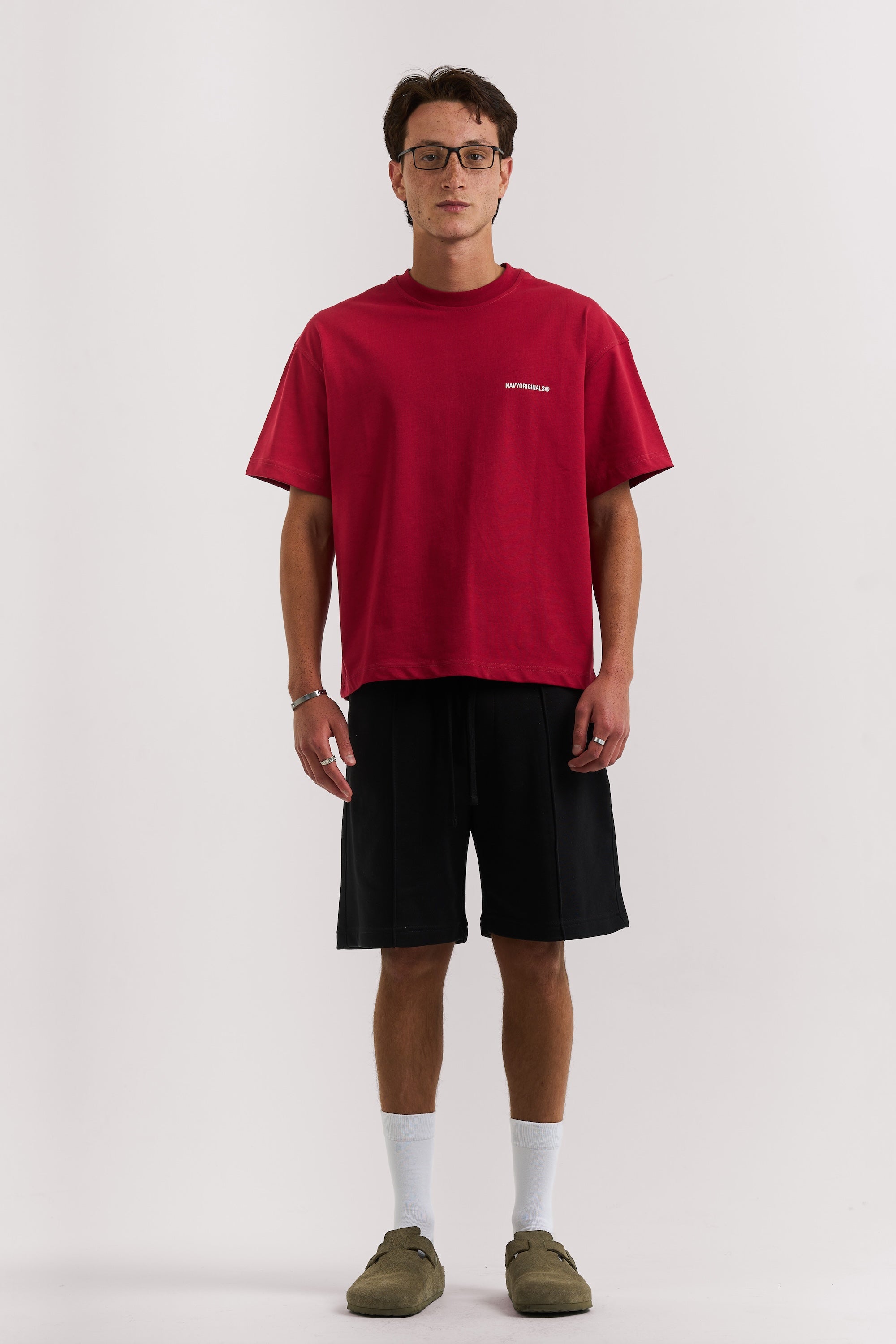 BURGUNDY BASIC T-SHIRT