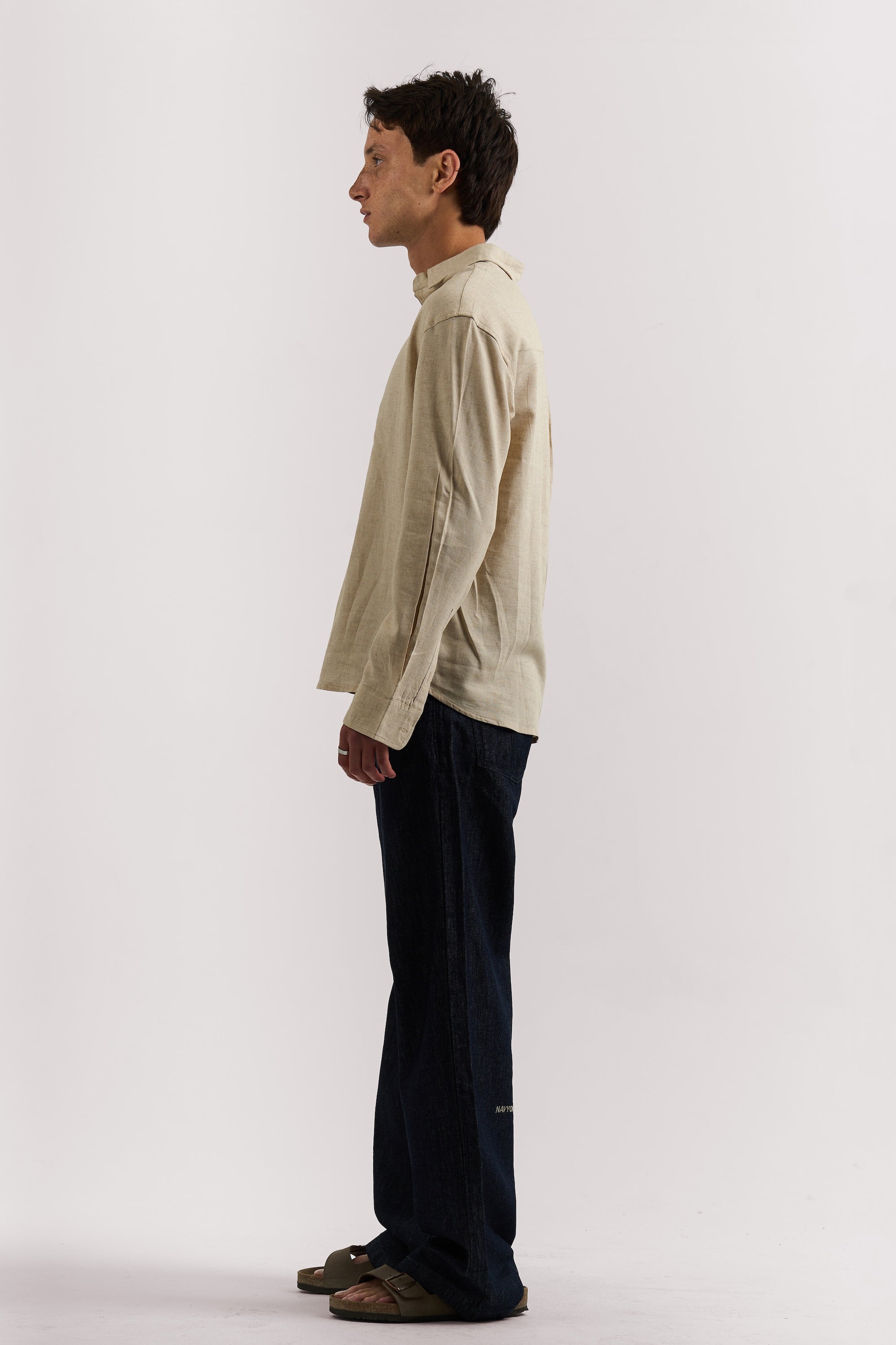 RAW BLUE LIGHT WEIGHT BAGGY JEANS