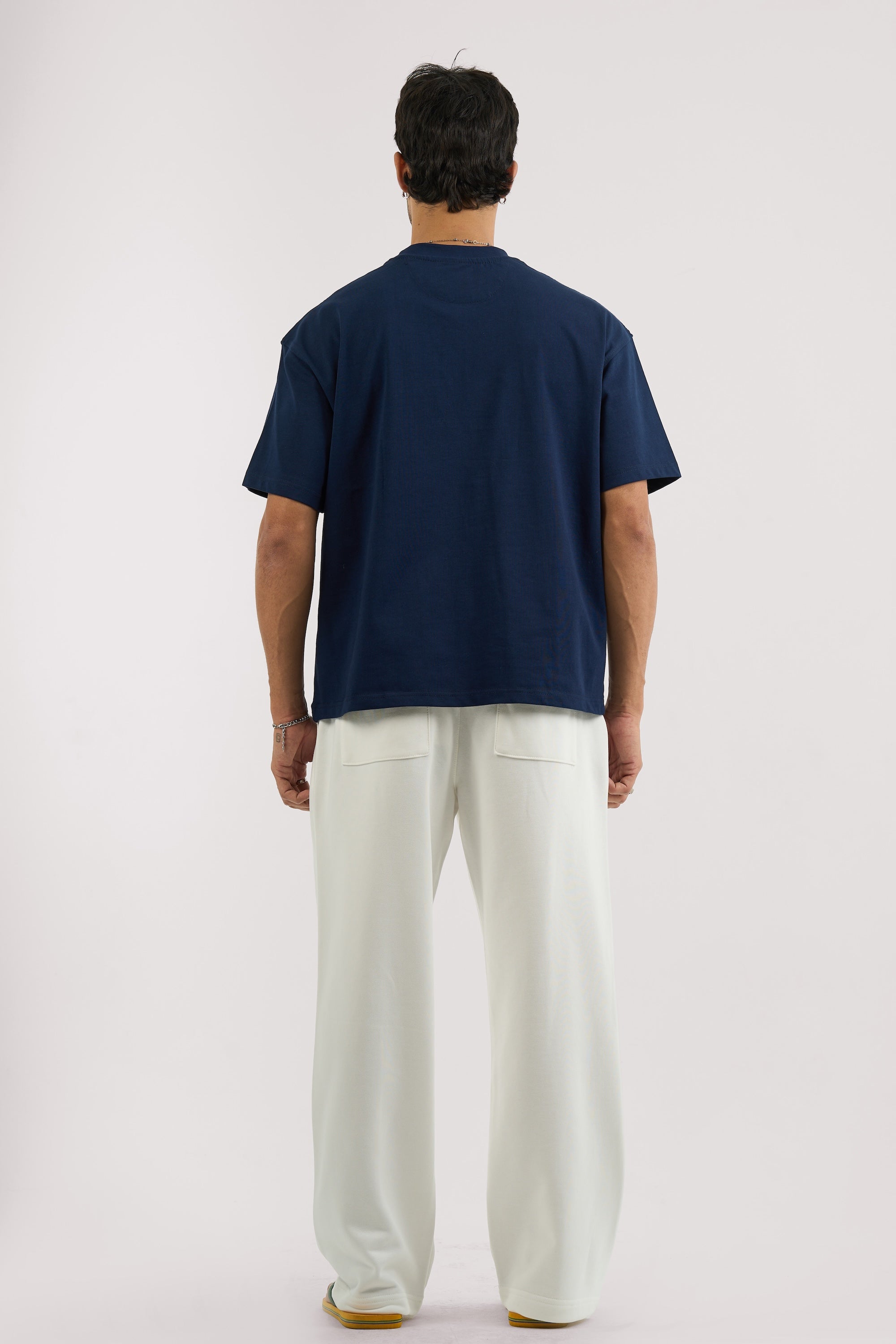 WHITE ESSENTIAL SWEATPANTS