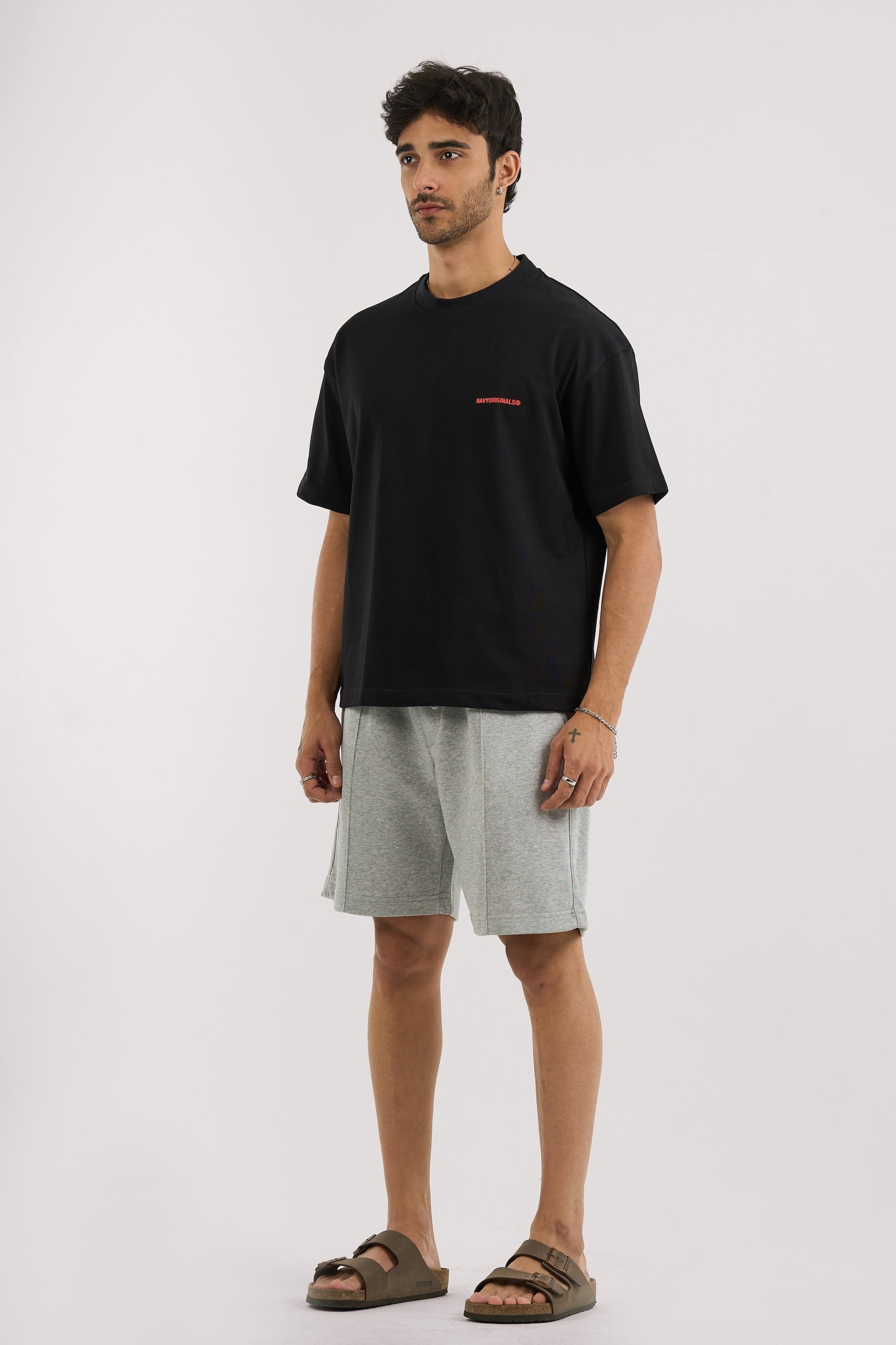 GREY ESSENTIAL SHORT