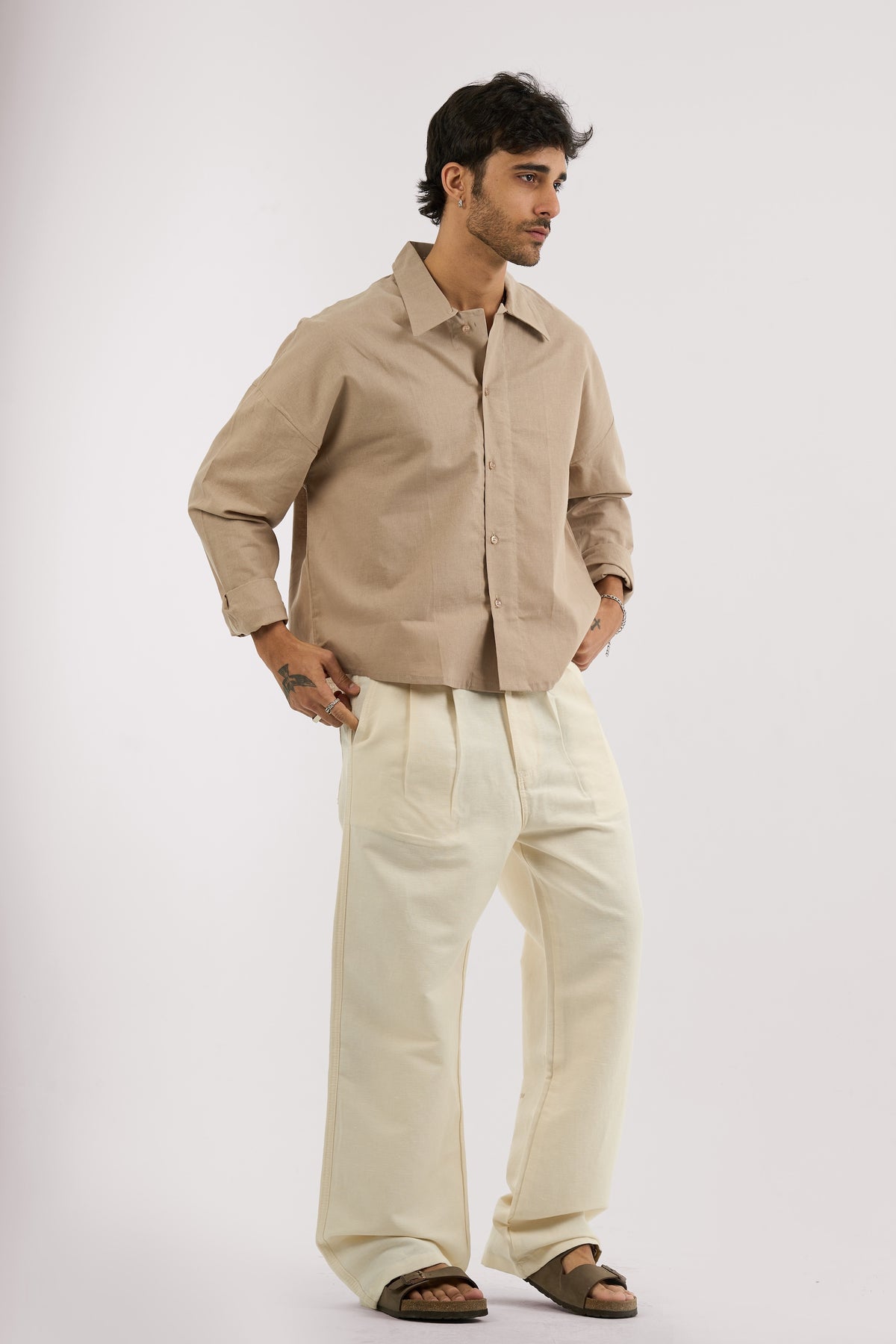 OFF WHITE PLEATED LINEN PANTS