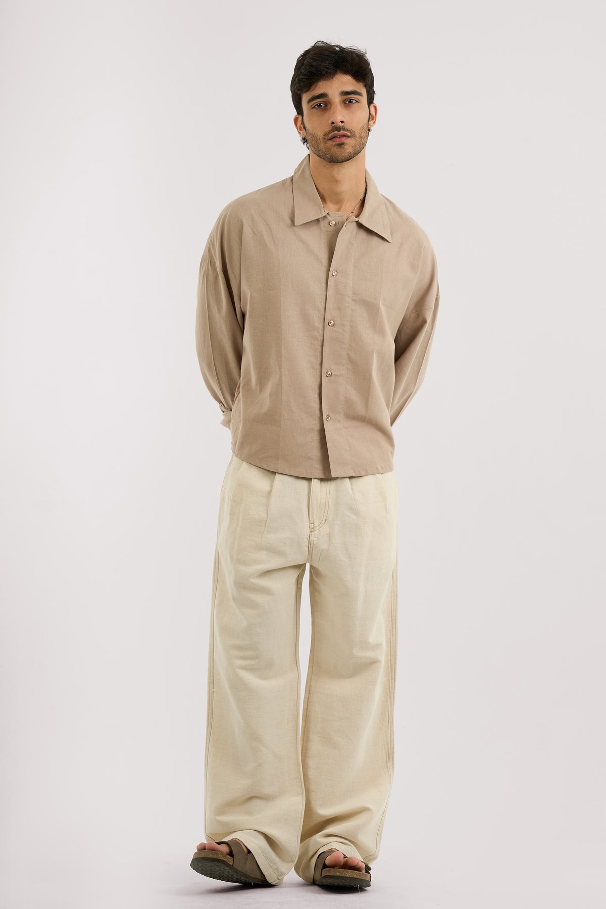 BEIGE PLEATED LINEN PANTS