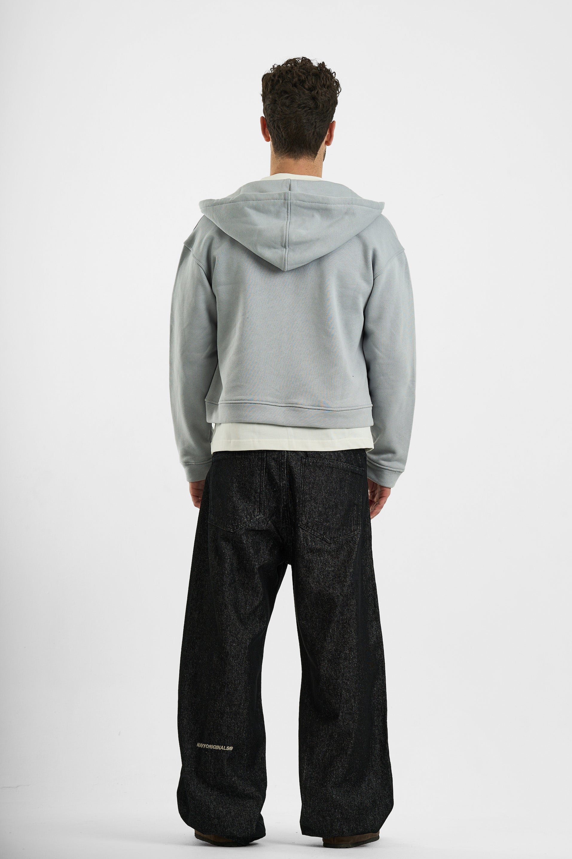 GREY ESSENTIAL ZIP UP