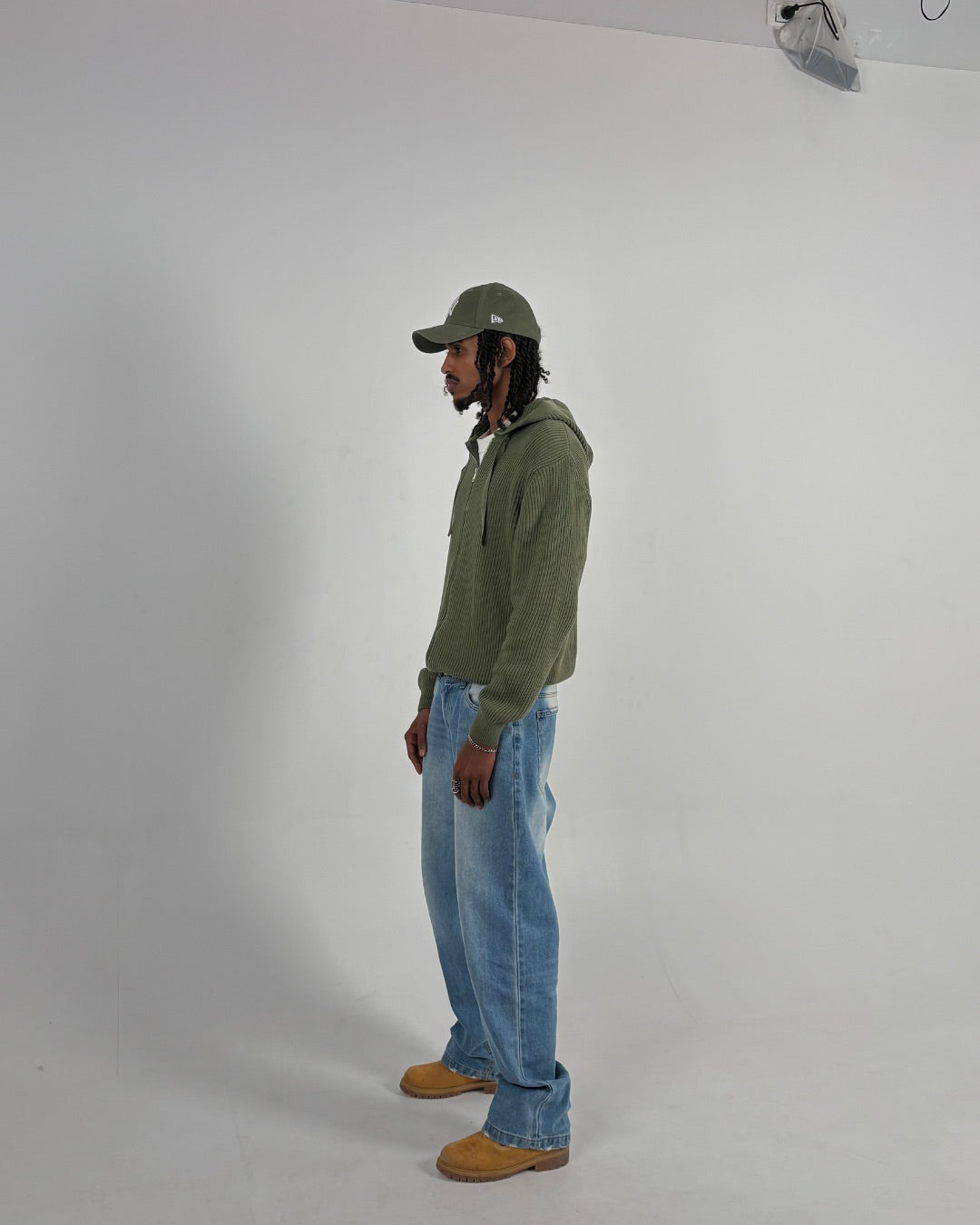 OLIVE KNIT ZIPUP