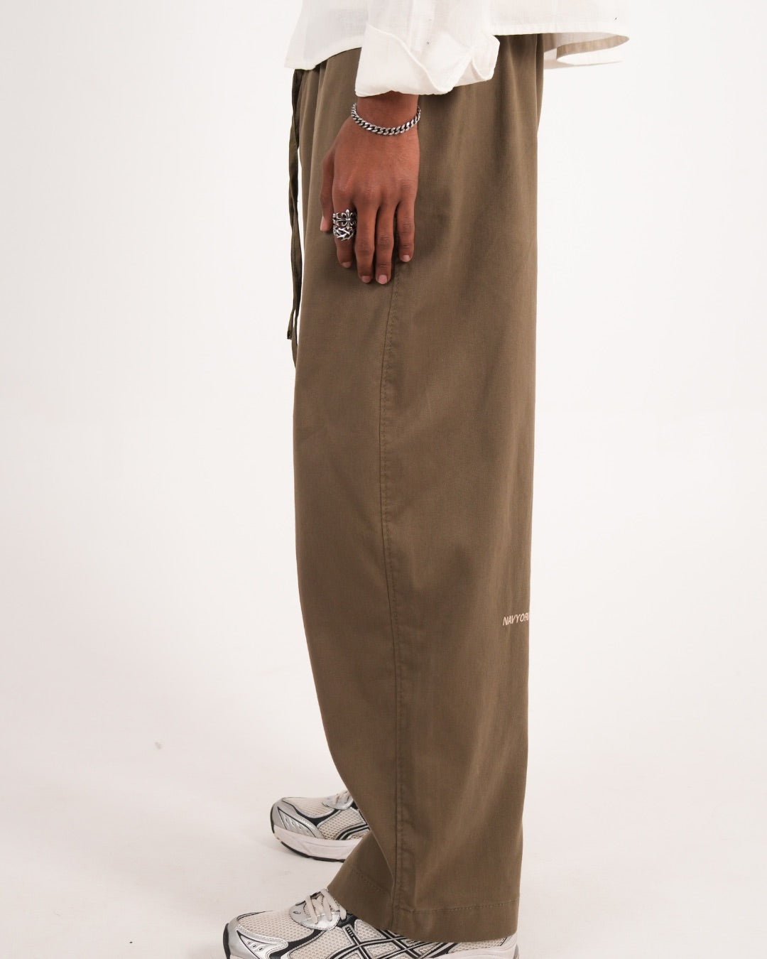 OLIVE ESSENTIAL LOUNGE TROUSERS