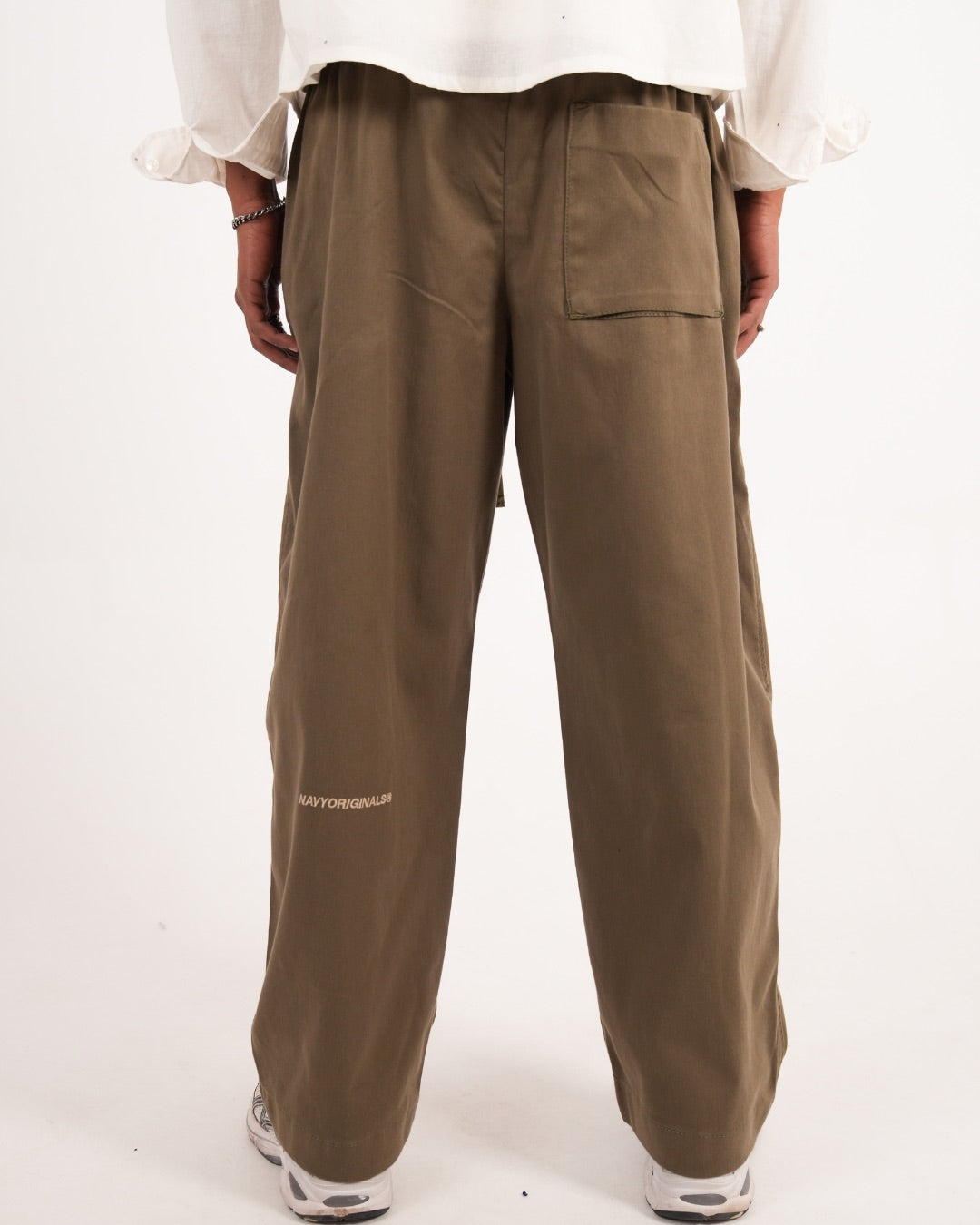 OLIVE ESSENTIAL LOUNGE TROUSERS