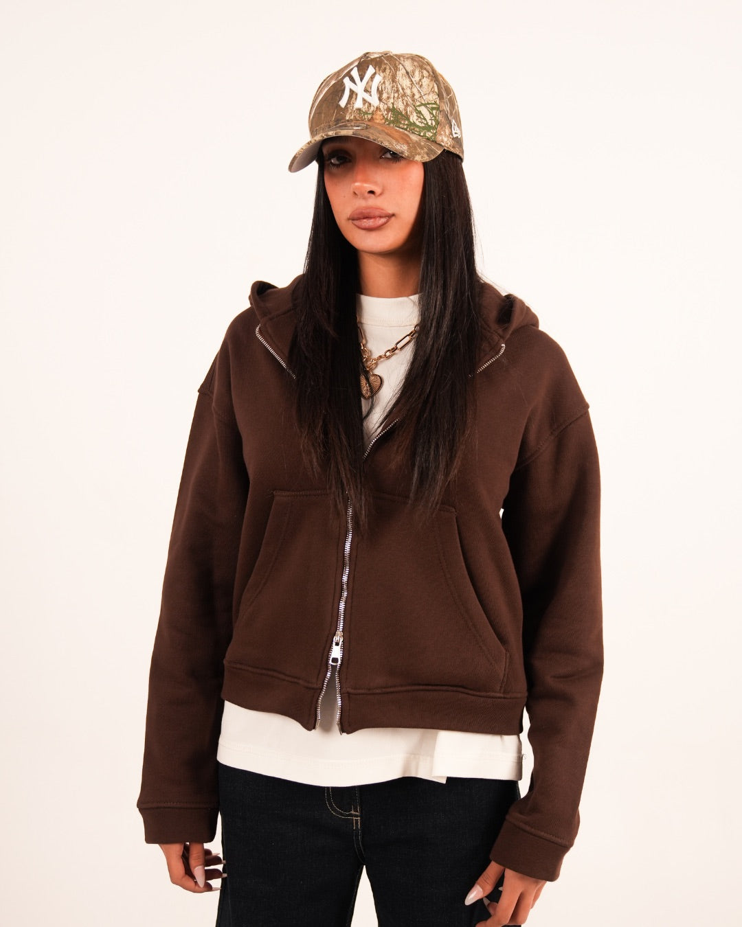 BROWN ESSENTIAL ZIP UP