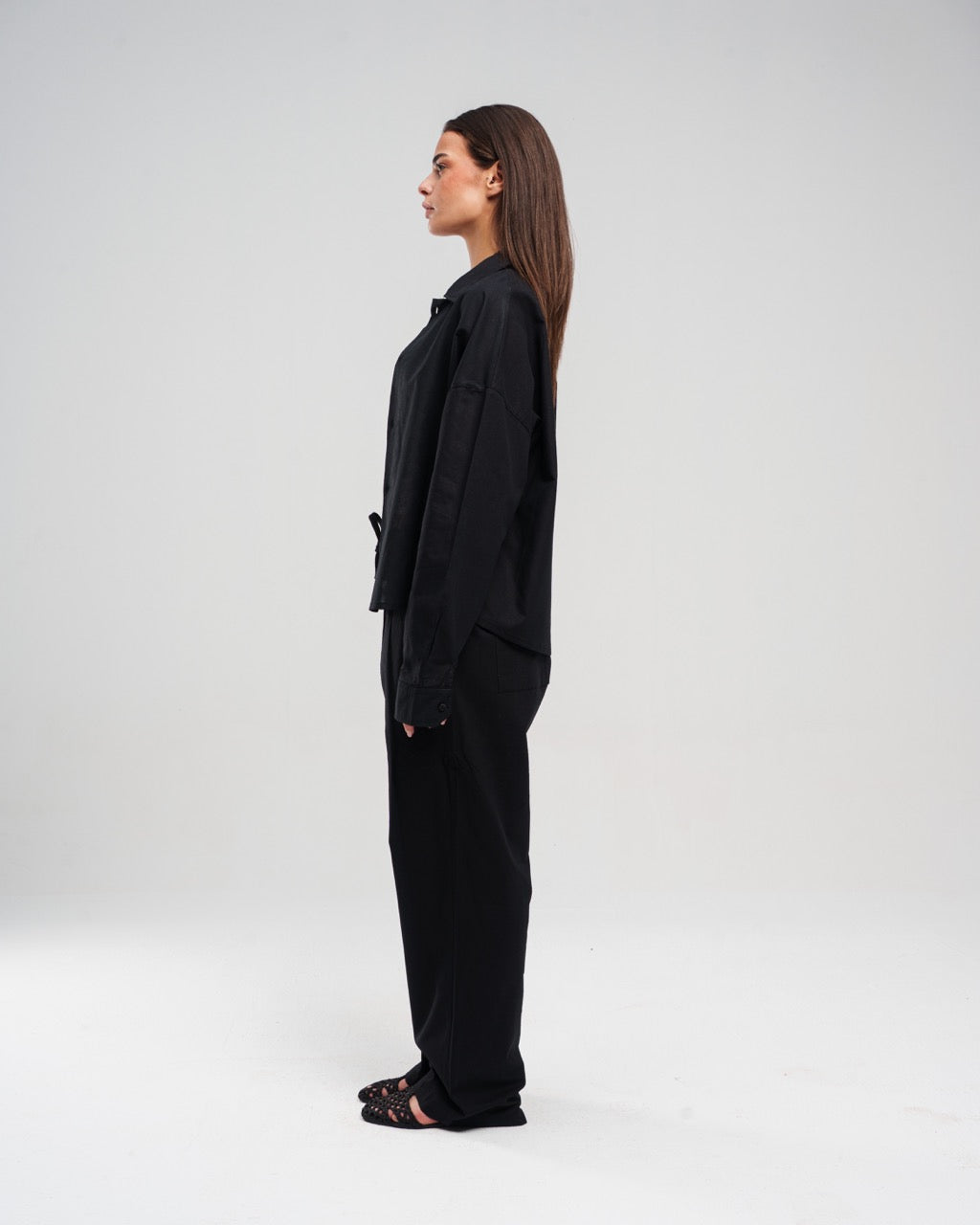 BLACK REGULAR LINEN