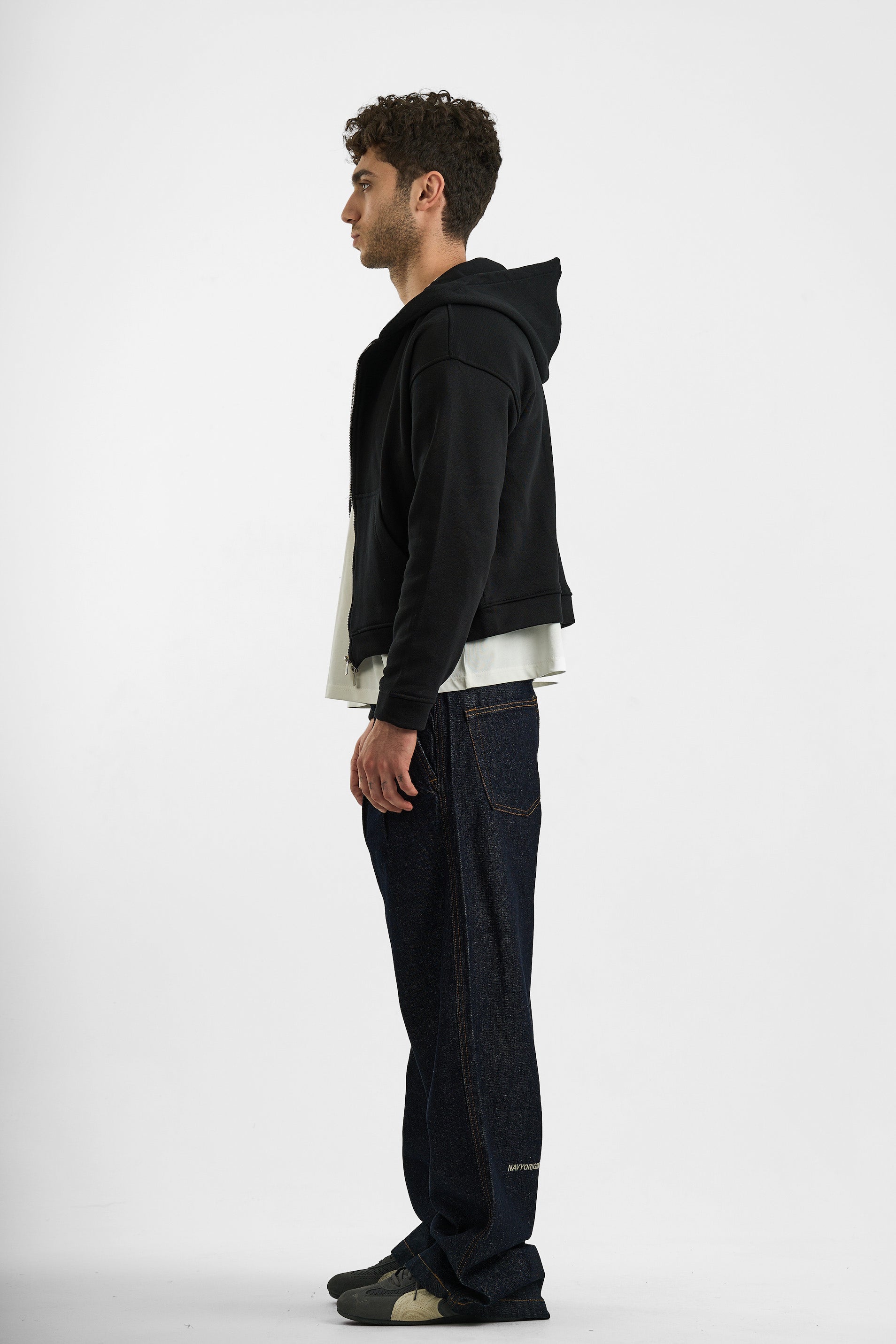 RAW BLUE DOUBLE PLEATED JEANS