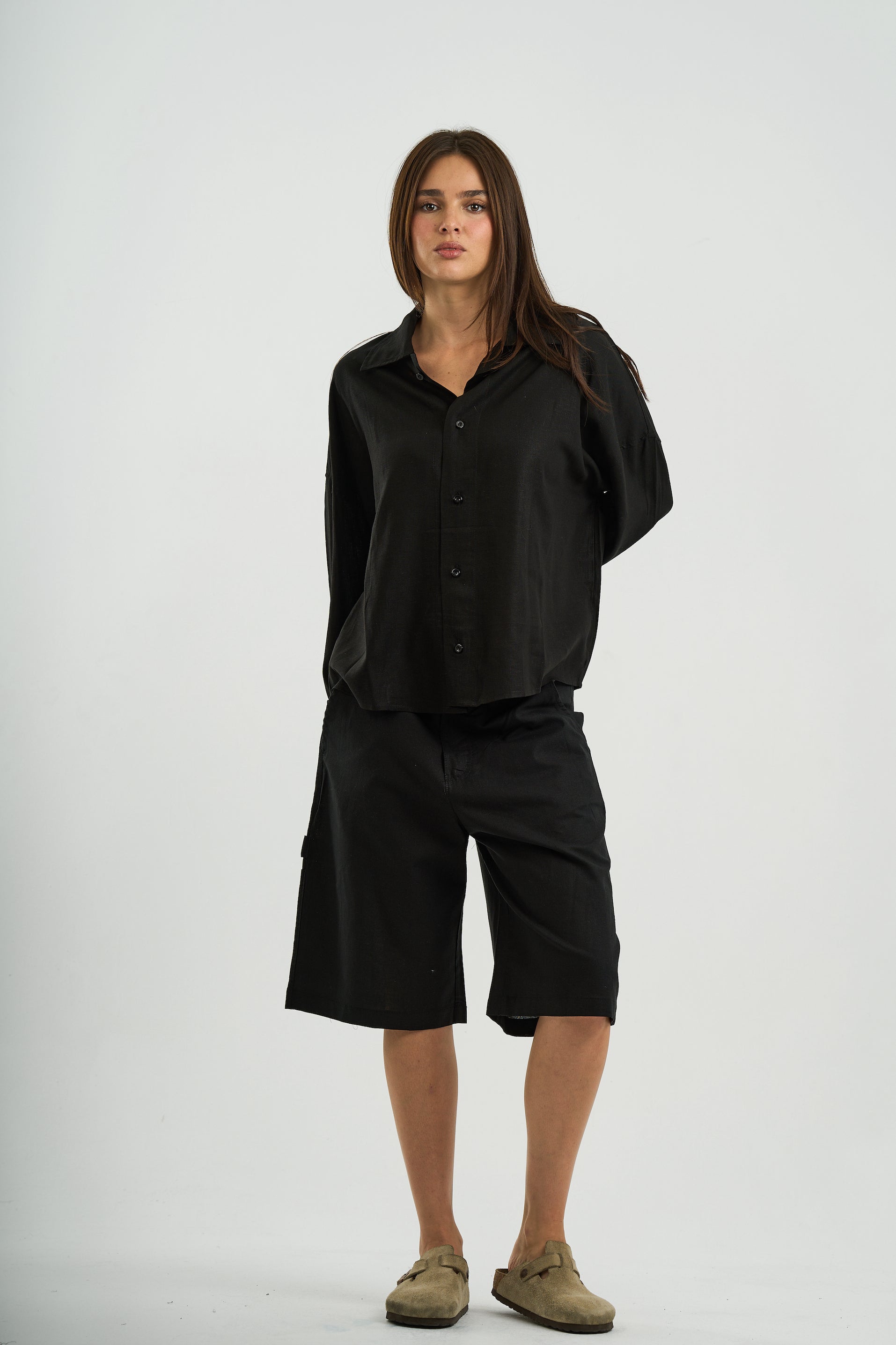 BLACK LONG SLEEVE LINEN SHIRT