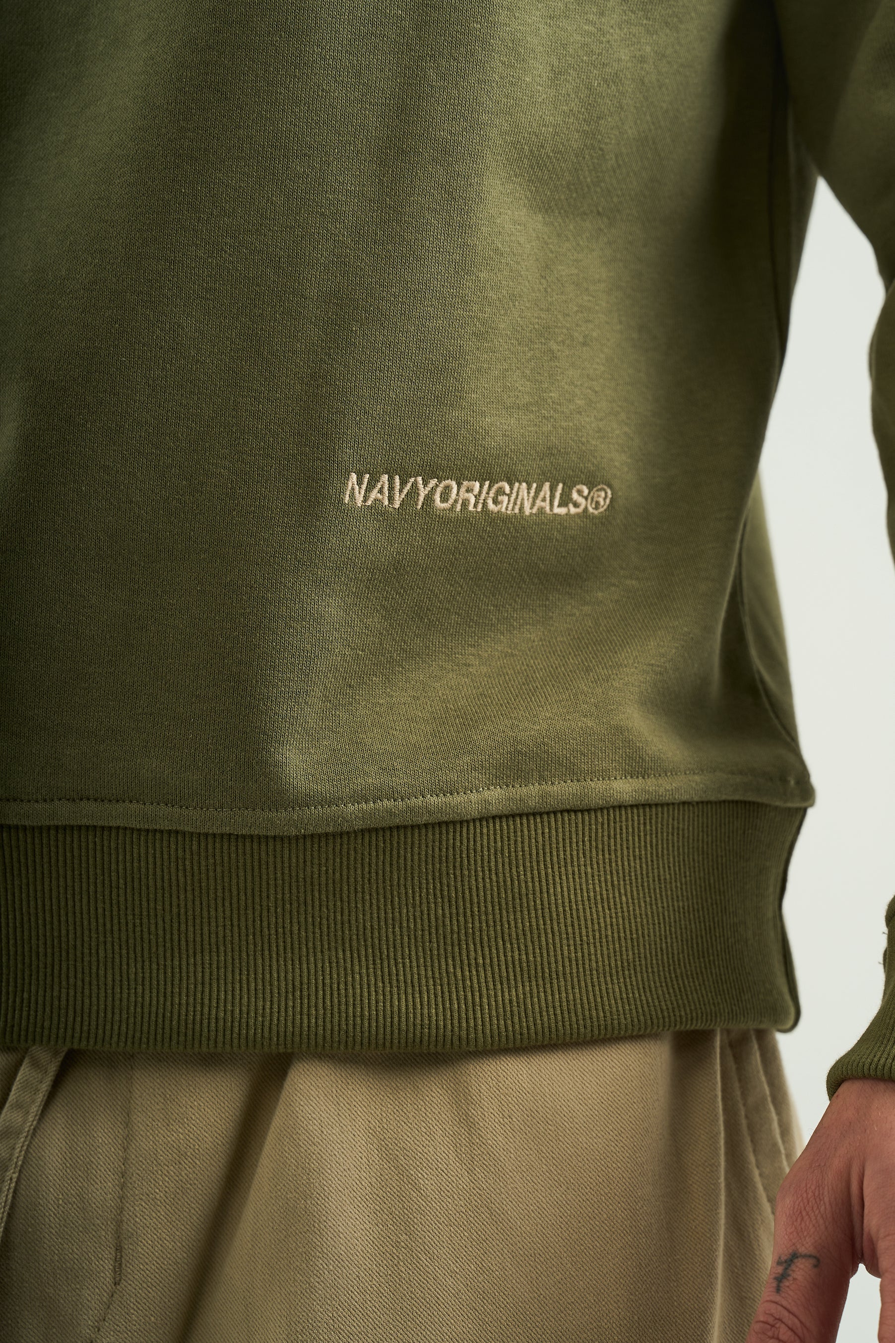 OLIVE ESSENTIAL RUGBY POLO