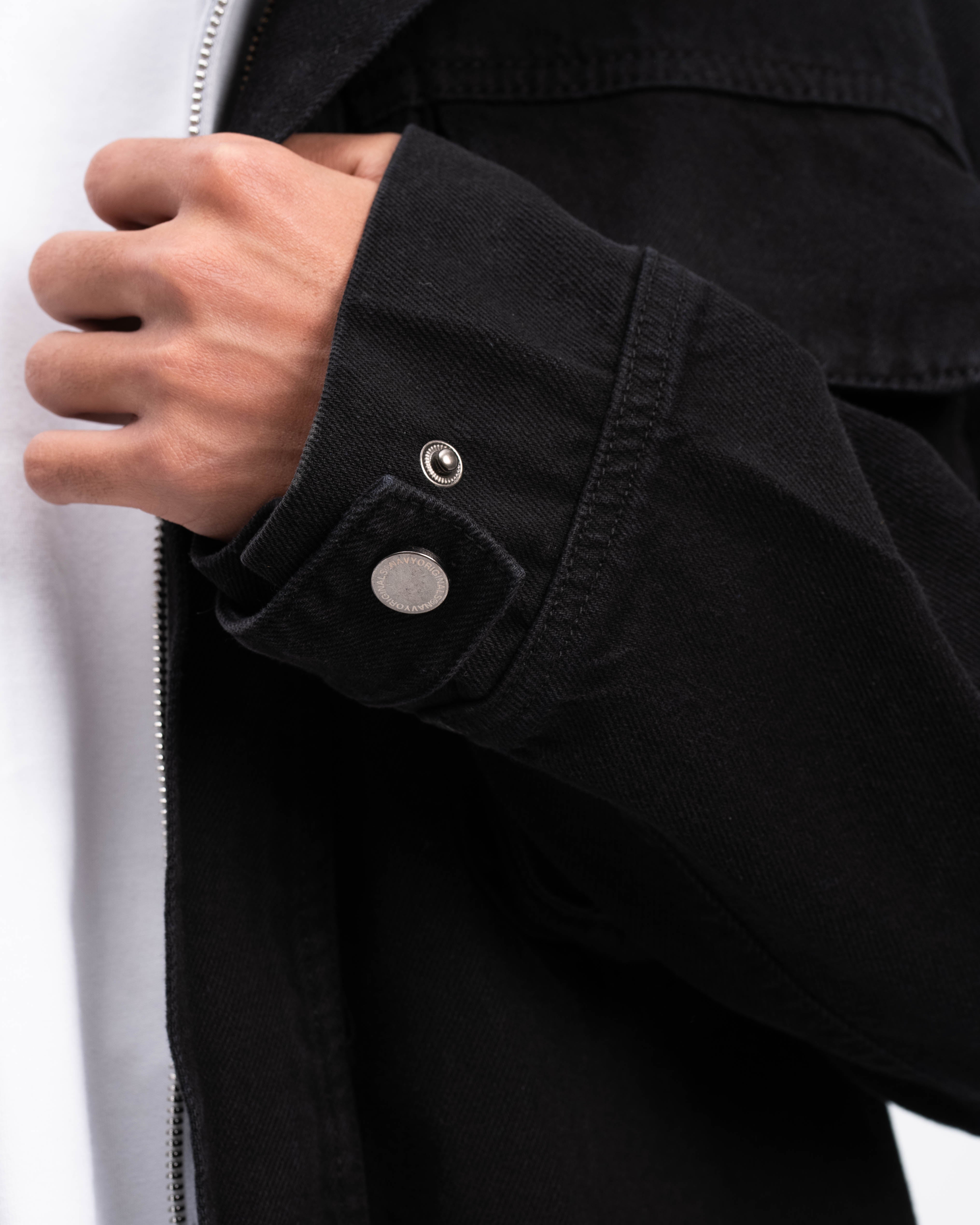 BLACK HOODED DENIM JACKET