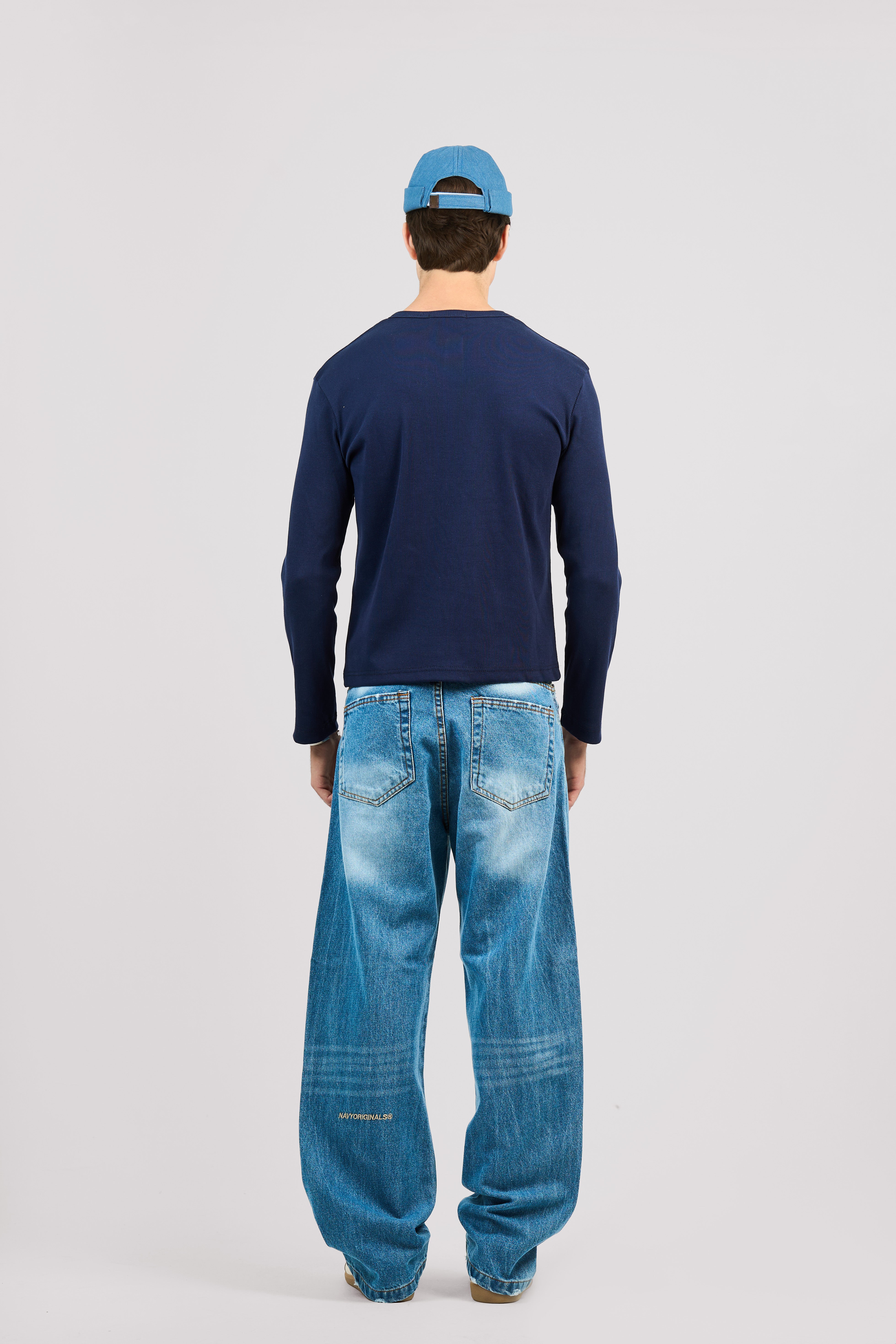 BLUE REGULAR SLANTED JEANS