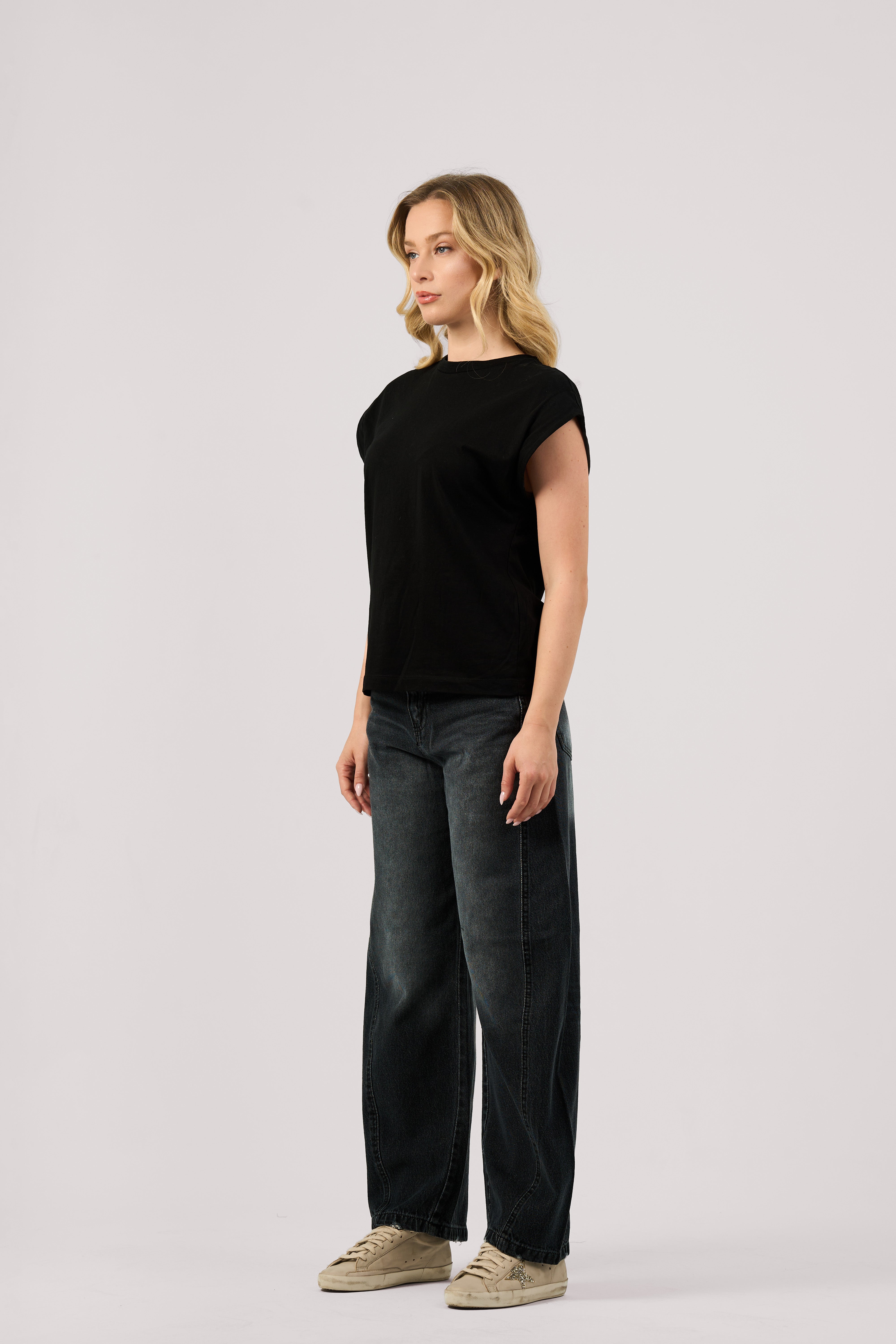WASHED BLACK BALLOON JEANS