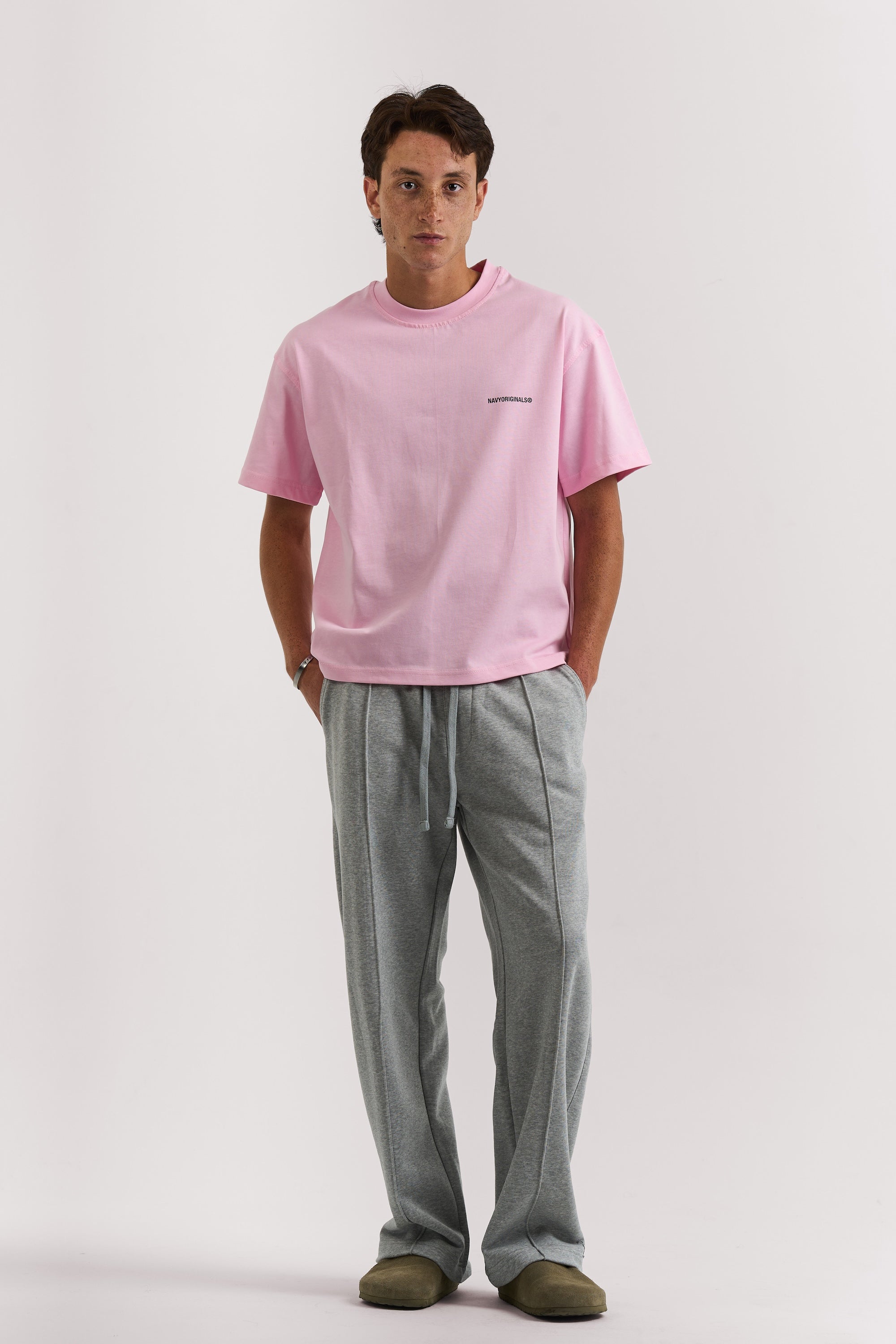 PINK BASIC T-SIHRT