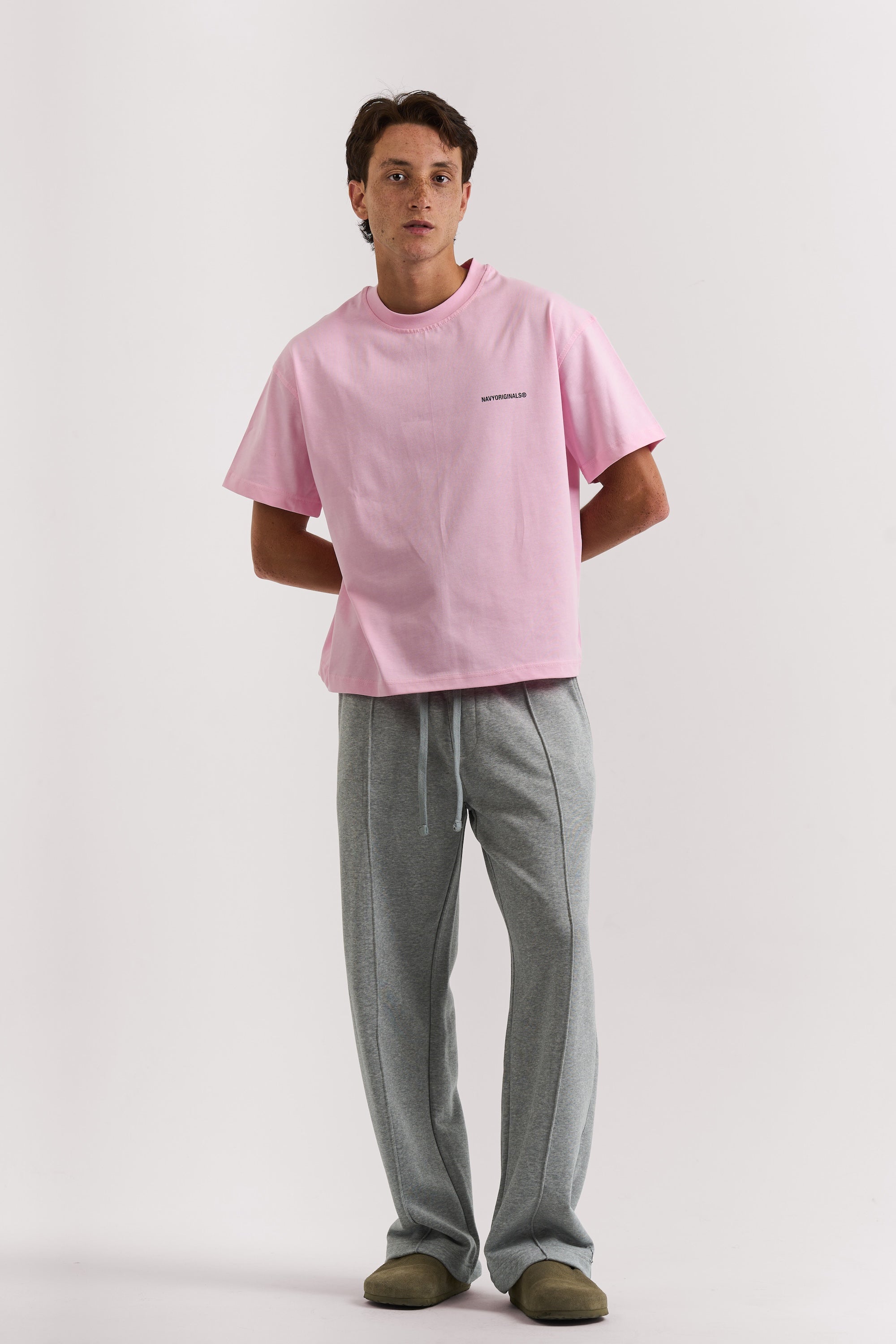 PINK BASIC T-SIHRT