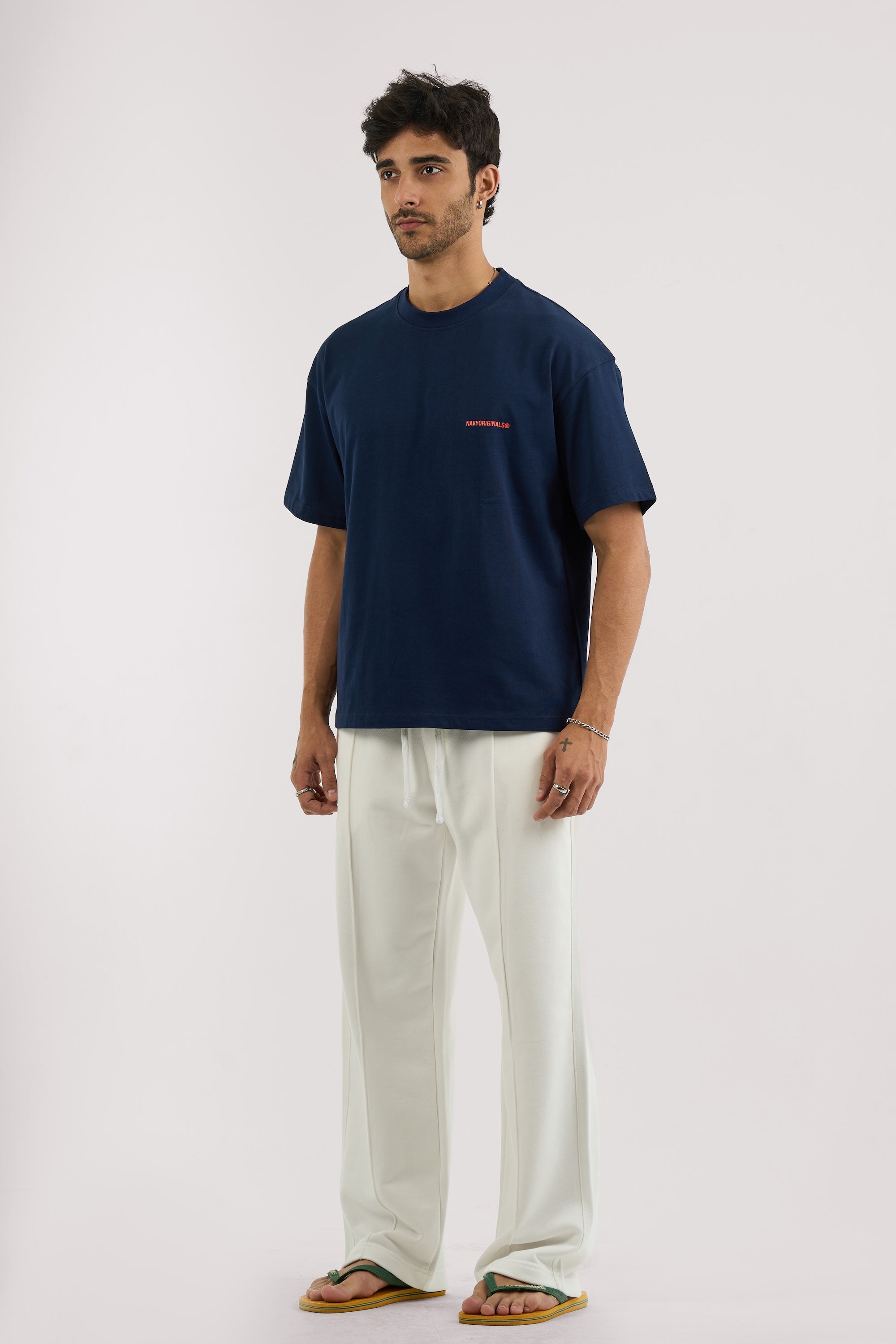 WHITE ESSENTIAL SWEATPANTS