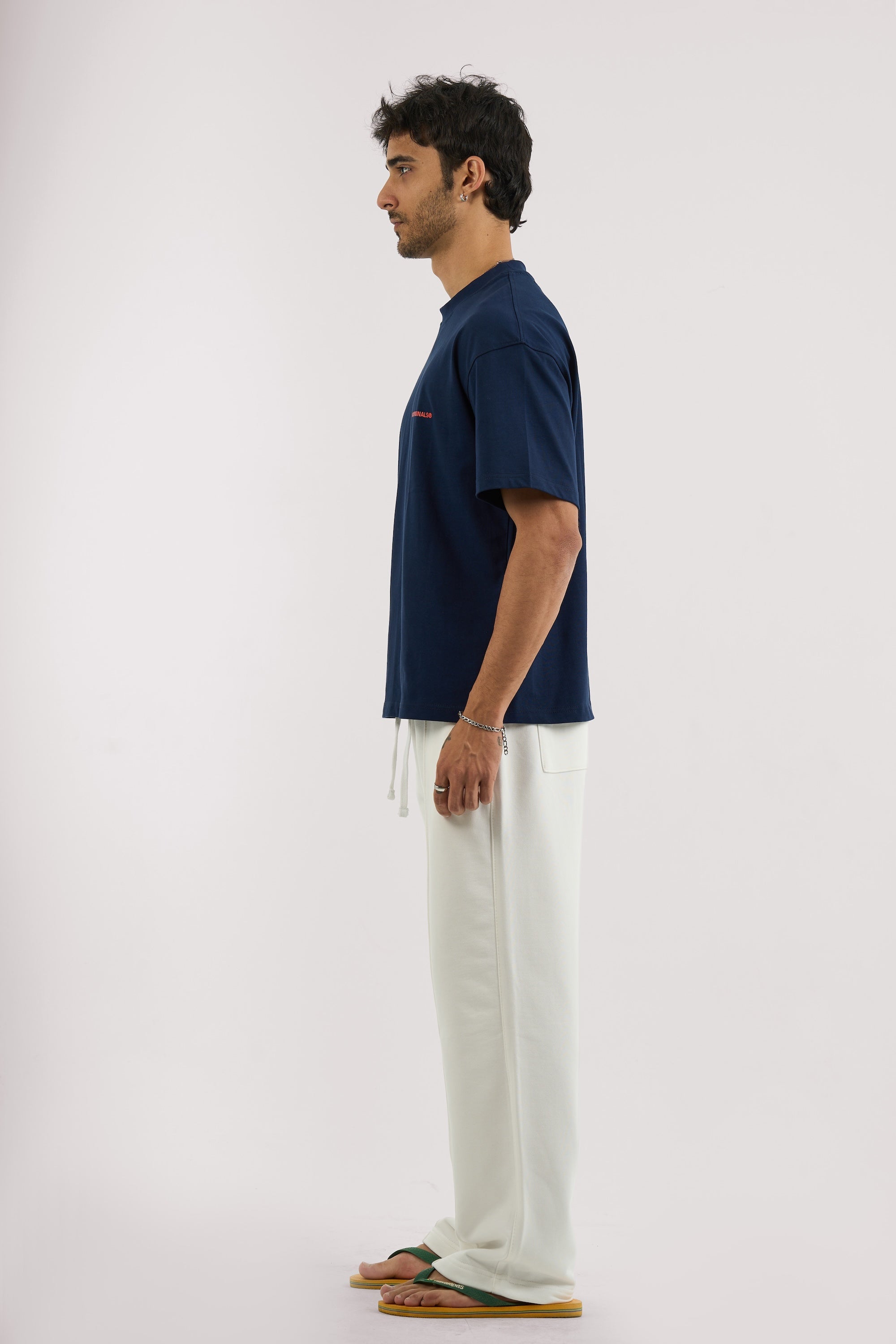 WHITE ESSENTIAL SWEATPANTS