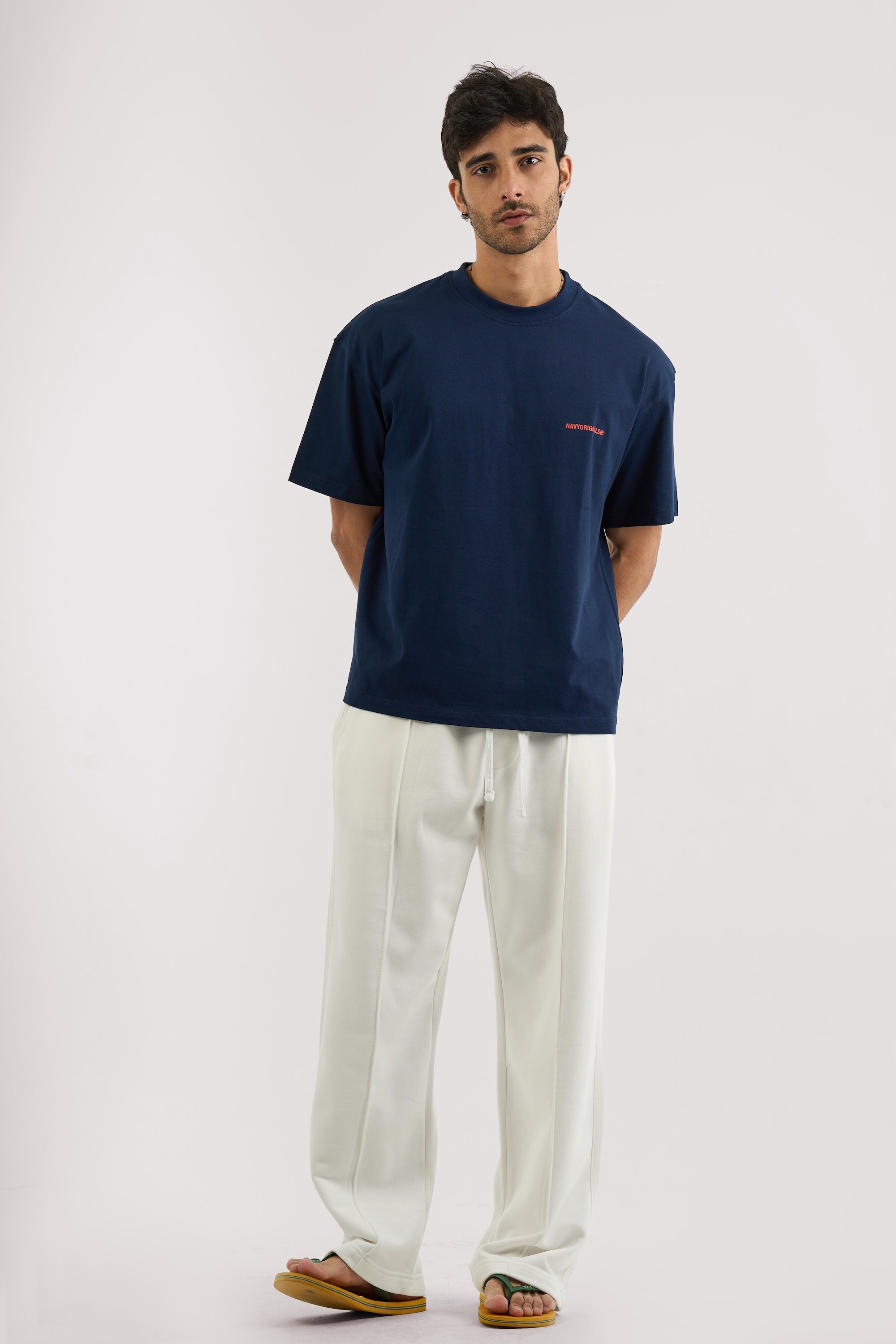 WHITE ESSENTIAL SWEATPANTS