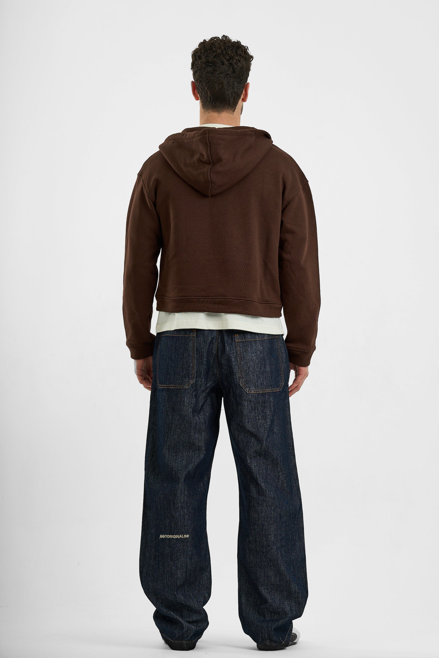 BROWN ESSENTIAL ZIP UP