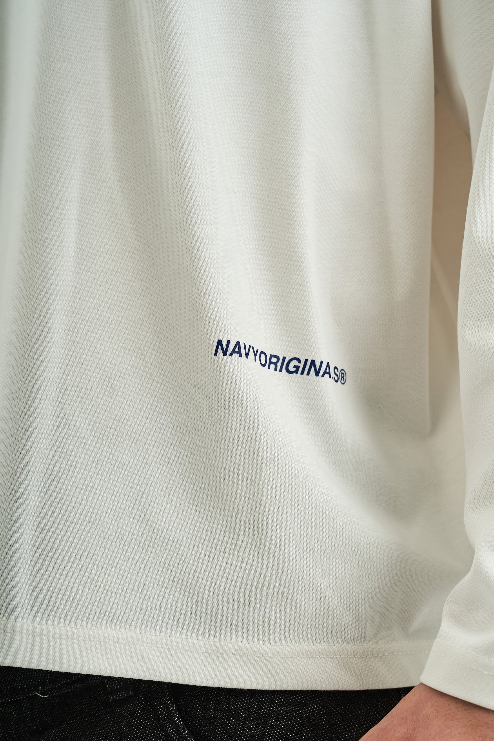 WHITE LONG SLEEVE