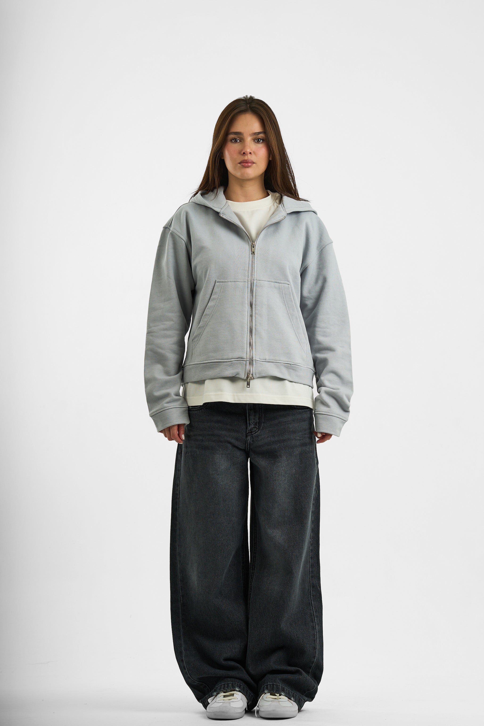 GREY ESSENTIAL ZIP UP