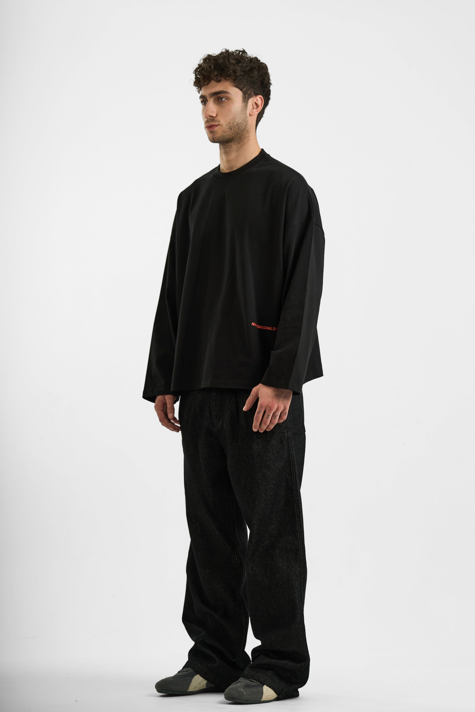 BLACK BASIC LONG SLEEVE