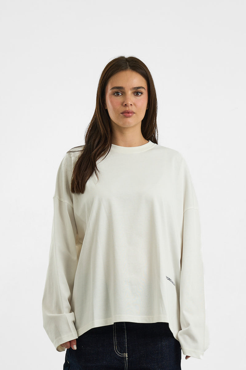 WHITE BASIC LONG SLEEVE