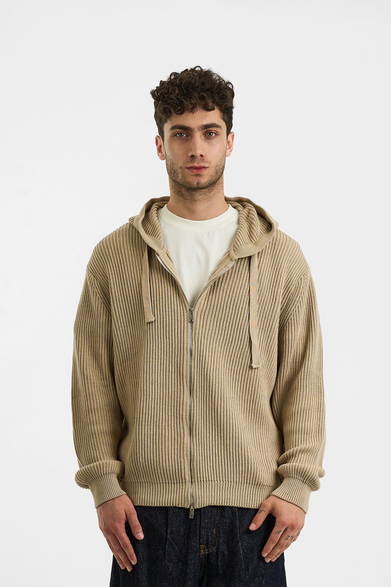 BEIGE KNIT ZIPUP